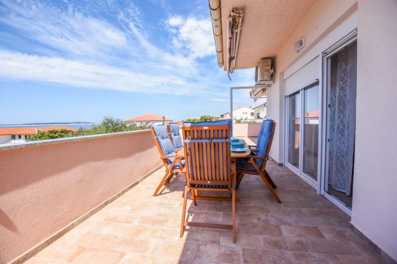 Apartments Milena 8 Mandre Bagian luar foto