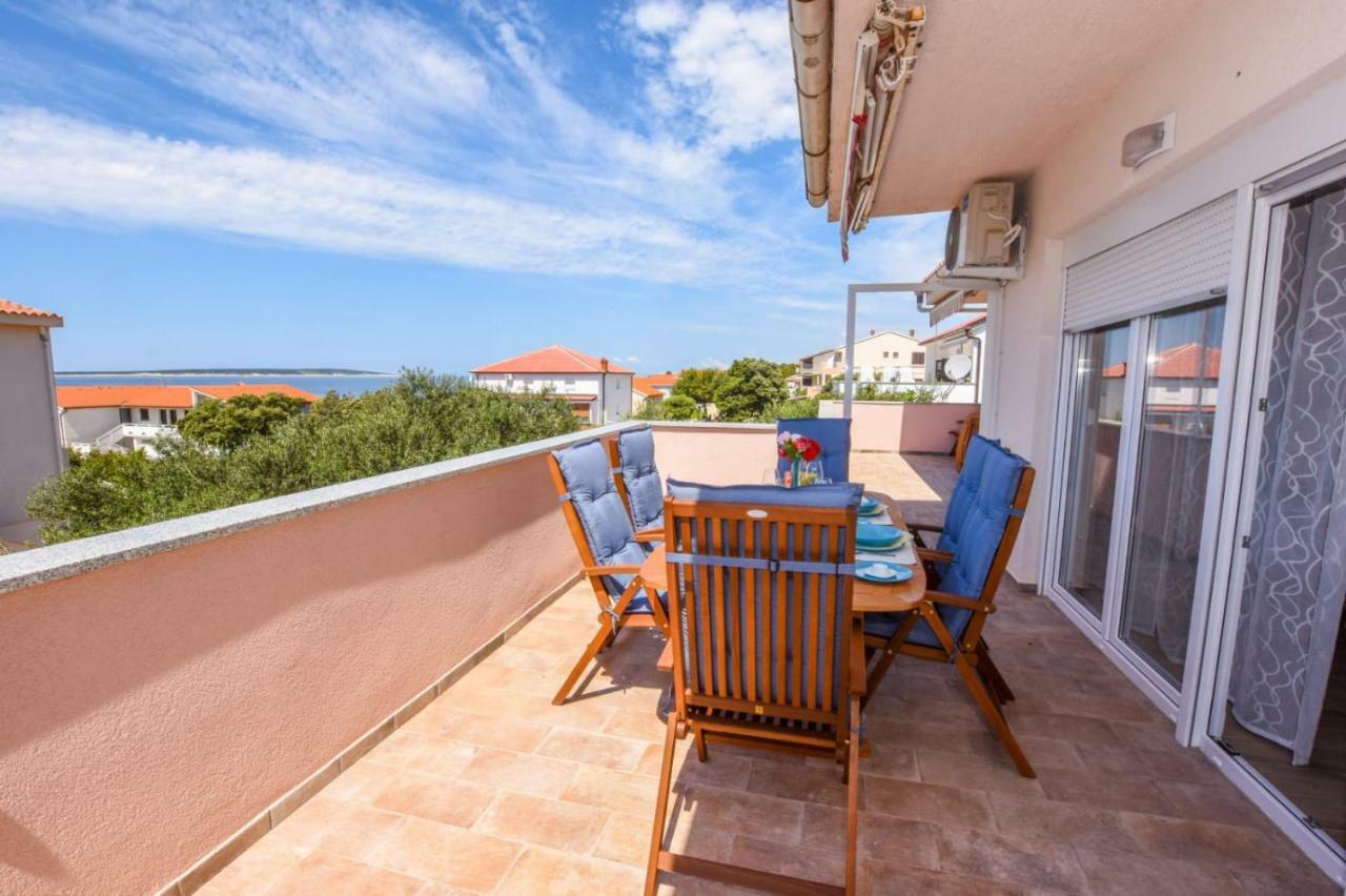 Apartments Milena 8 Mandre Bagian luar foto